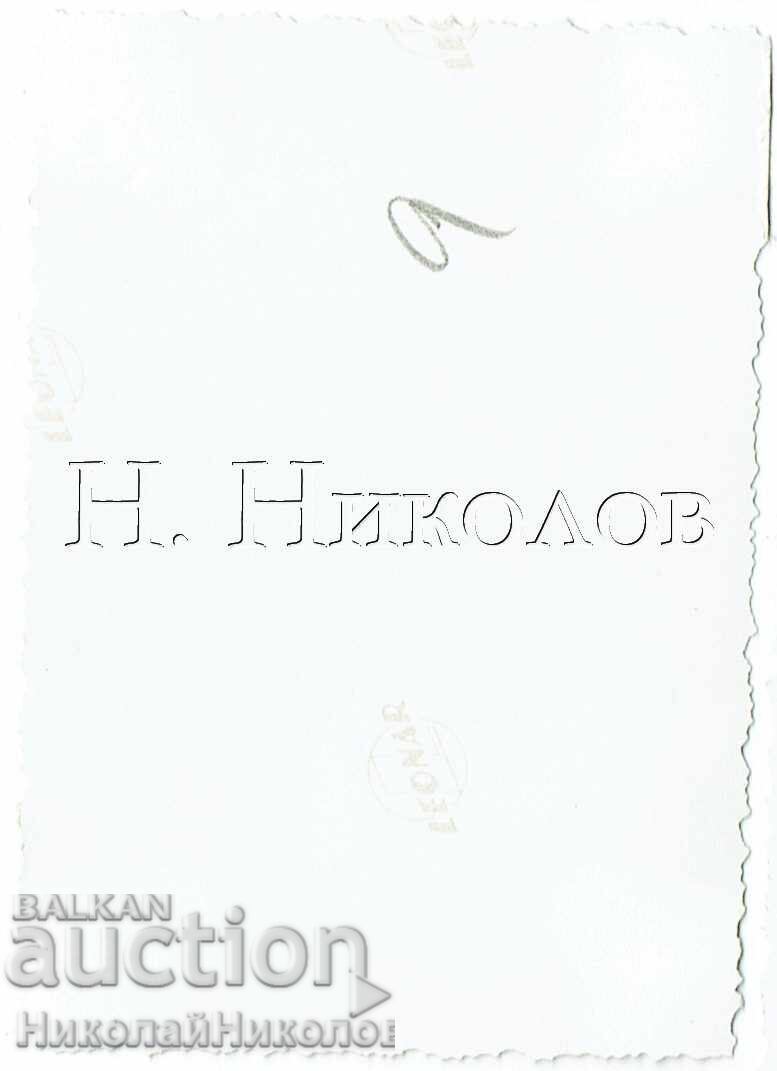 МАЛКА СТАРА СНИМКА ВОЕНЕН ВАРНА МОРСКАТА ГРАДИНА Е645 с цена 2.50 лв. | € 1.28 МАЛКА СТАРА СНИМКА ВОЕНЕН ВАРНА МОРСКАТА ГРАДИНА Е645 с цена 2.50 лв. | € 1.28