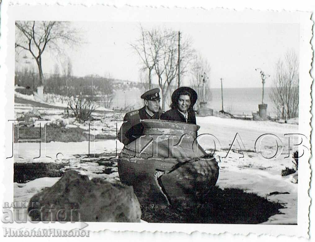 SMALL OLD PHOTO MILITARY VARNA SEA GARDEN E648