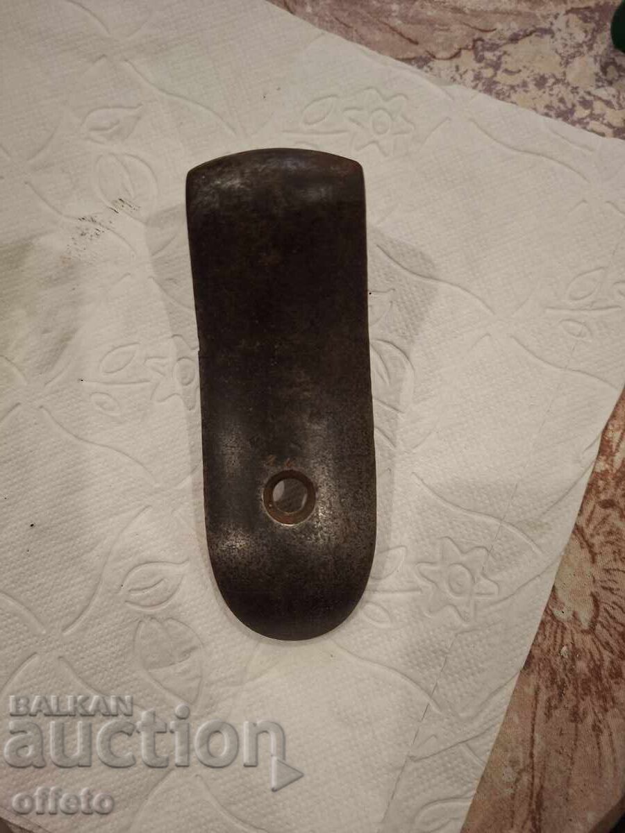 Πίσω μέρος κοντακίου για παλιό τουφέκι με τιμή 40.00 BGN | € 20.45 Πίσω μέρος κοντακίου για παλιό τουφέκι με τιμή 40.00 BGN | € 20.45