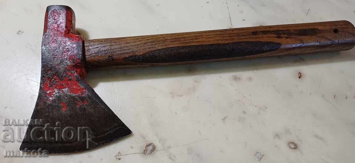 Παλιό τσεκούρι πυροσβέστη