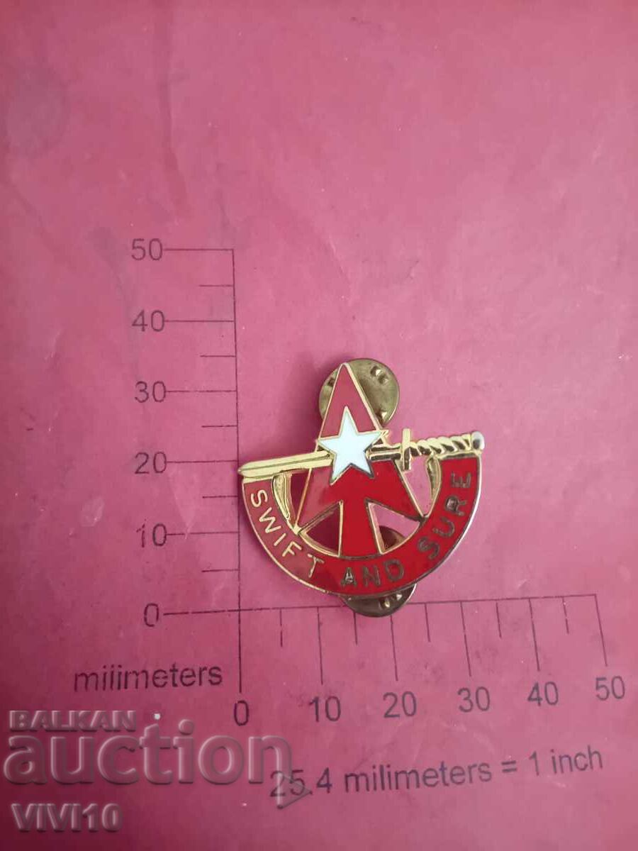 Badge, enamel, Gold plating, America