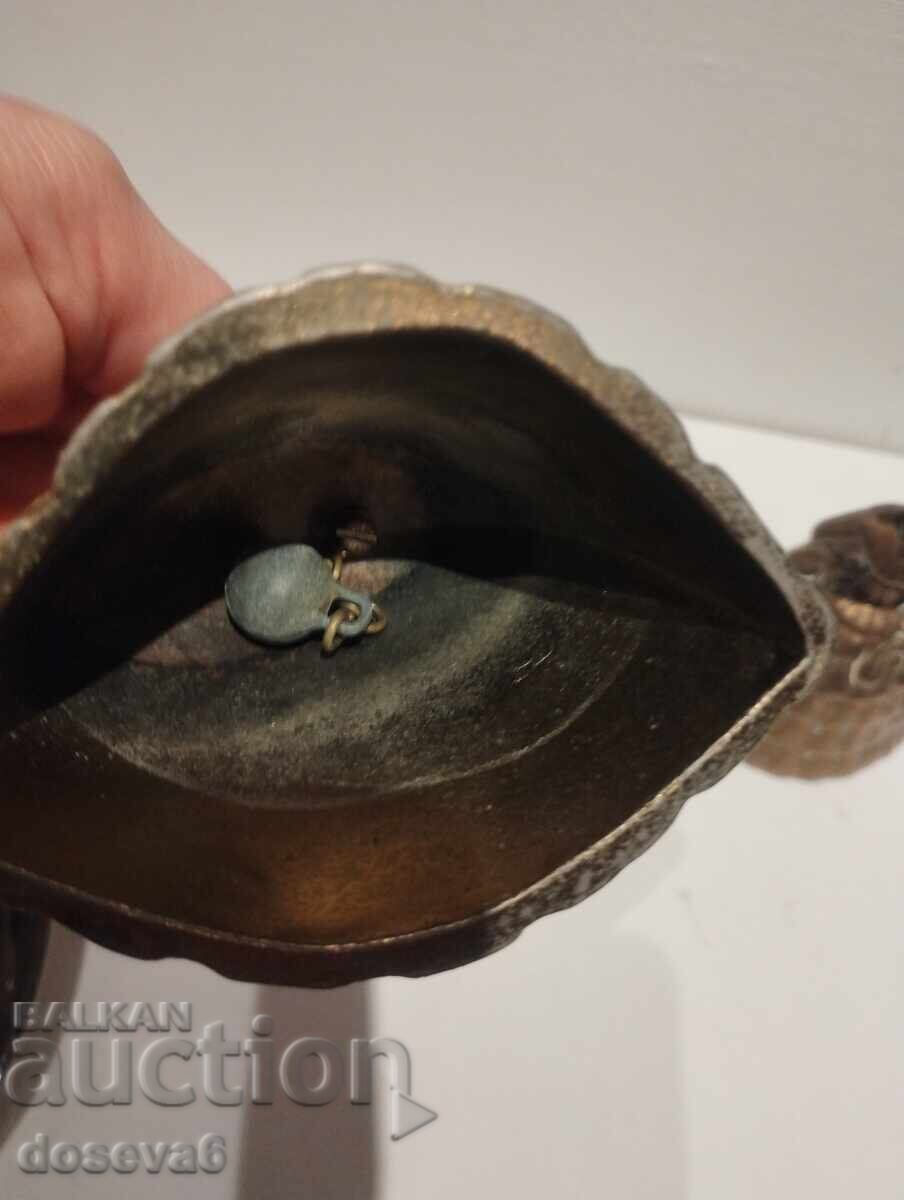 Licitație Clopoțel din alamă