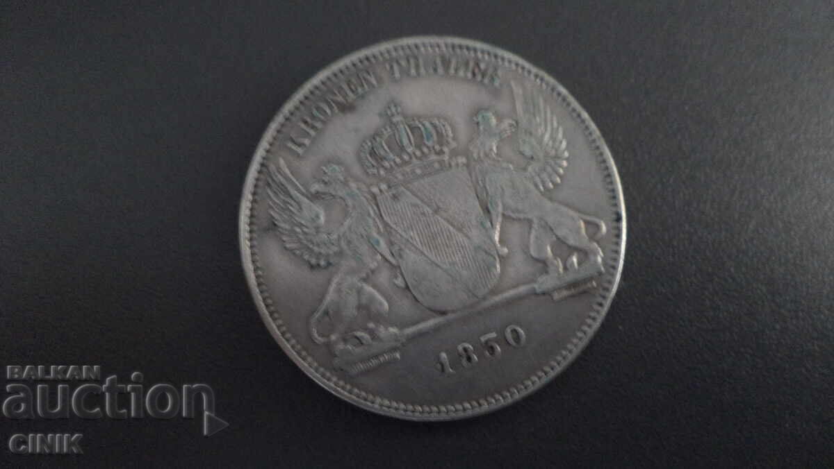 BADEN cu preț 560.00 BGN | € 286.32