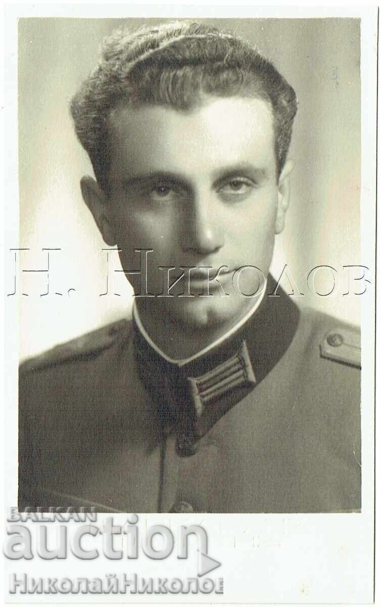 Old Photo of a Military Officer in Studio Fotomarkaryan Shumen E656