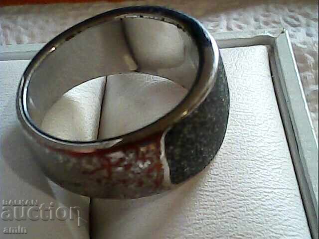 a ring with price 5.00 BGN | € 2.56 a ring with price 5.00 BGN | € 2.56