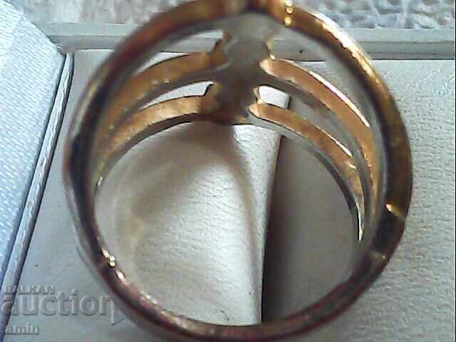 Auction a ring Auction a ring