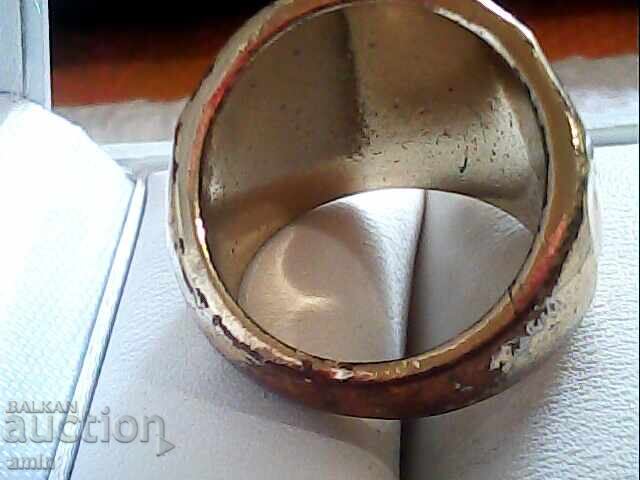 Auction a ring Auction a ring