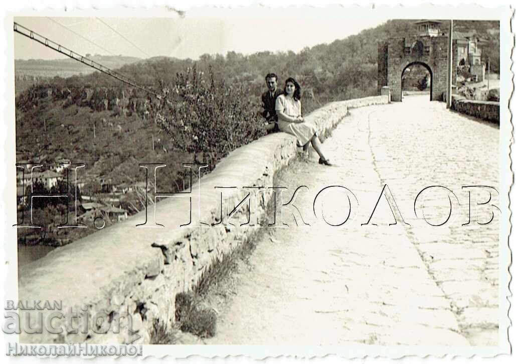 1943 SMALL OLD PHOTO V. TARNOVO MILITARY ON TSAREVETS E663 1943 SMALL OLD PHOTO V. TARNOVO MILITARY ON TSAREVETS E663