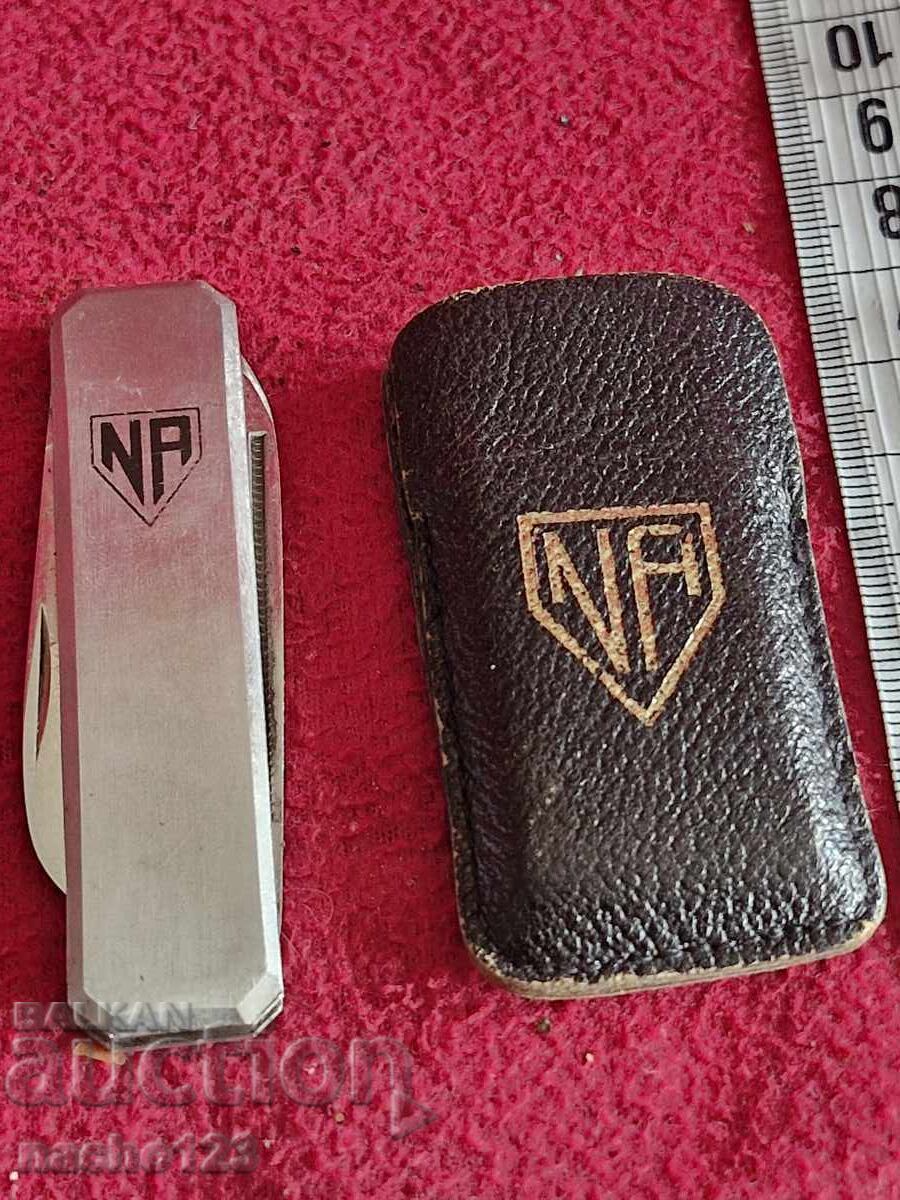 Briceag de buzunar marca cu toc cu preț € 12.78 | 25.00 BGN Briceag de buzunar marca cu toc cu preț € 12.78 | 25.00 BGN