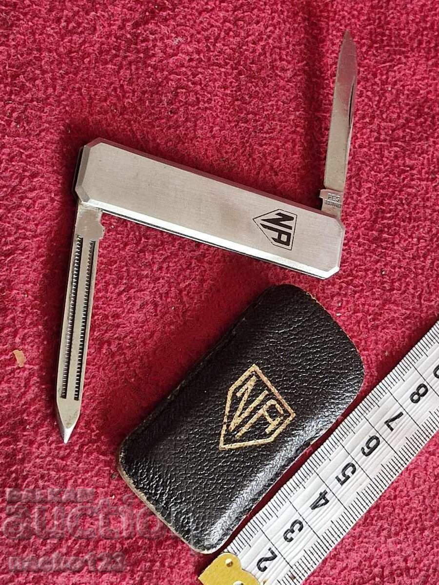 Auction  Markovo pocket knife with a sheath