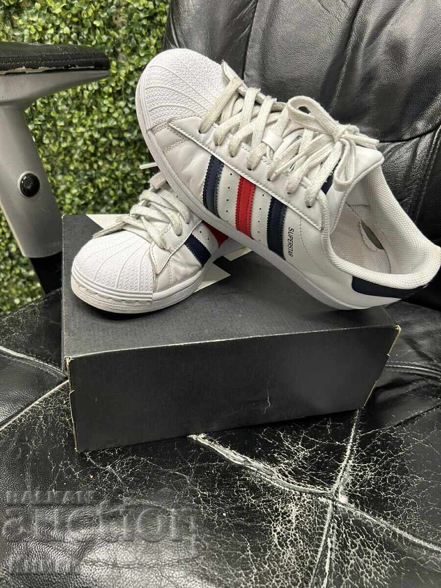 Доставка на Маратонки Adidas Superstar -  41.5 номер