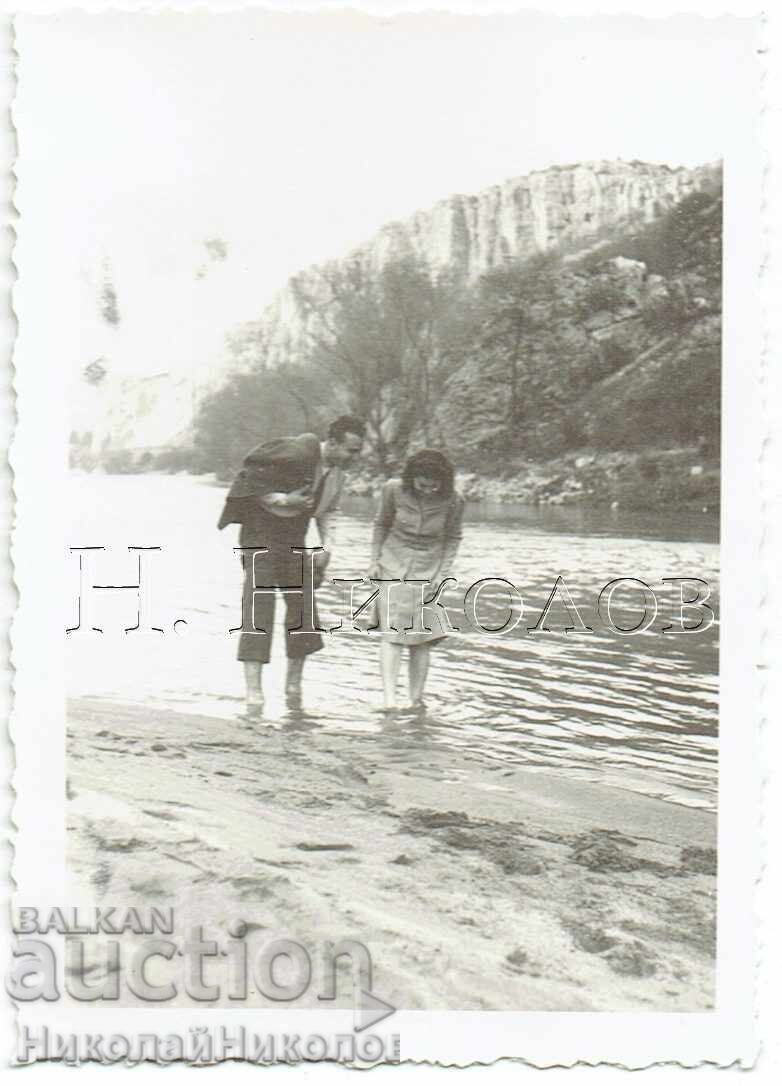 1943 SMALL OLD PHOTO V. TARNOVO MILITARY AREA YANTRA E667 1943 SMALL OLD PHOTO V. TARNOVO MILITARY AREA YANTRA E667