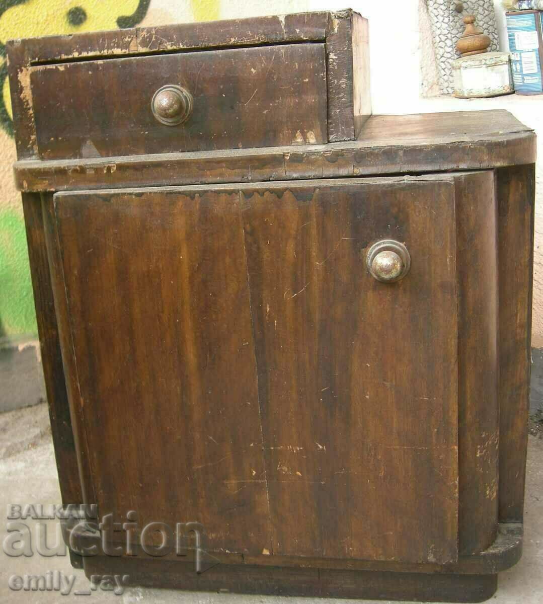 Delivery of Old retro bedside tables