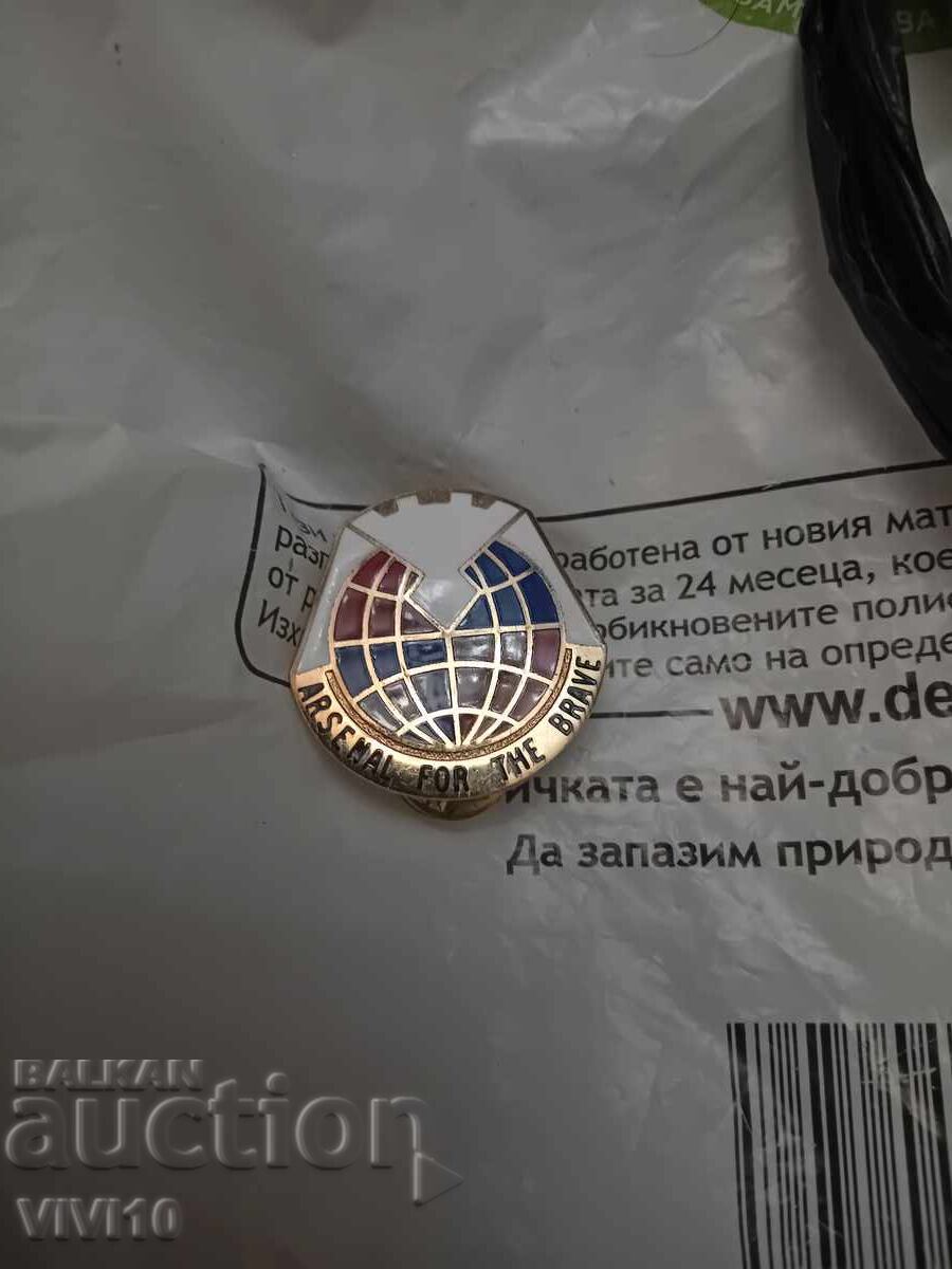 Military badge, enamel, Gold plating, America Military badge, enamel, Gold plating, America