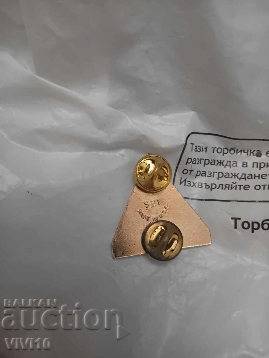 Military badge, enamel, Gold plating, America with price 30.00 BGN | € 15.34