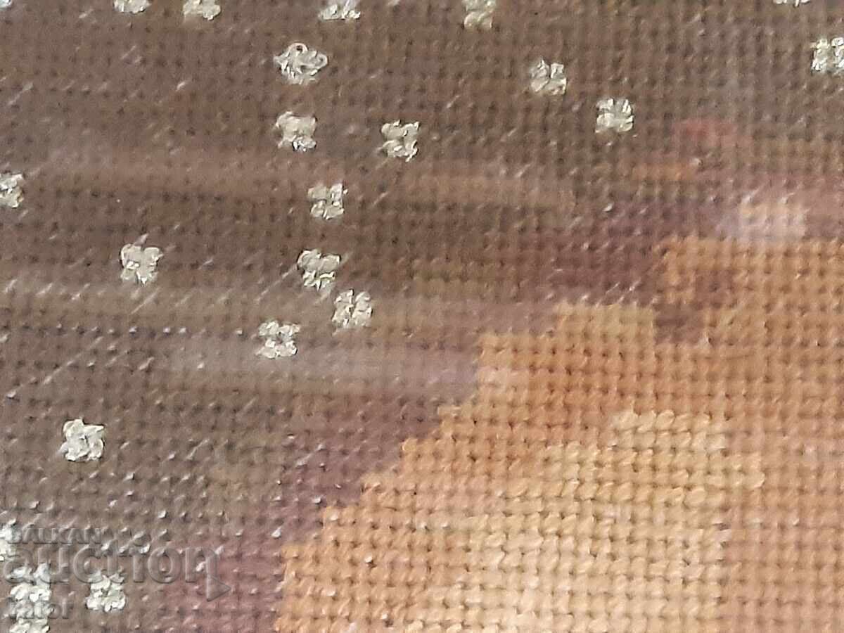 Доставка на Стар ръчно шит гоблен ПЛАЧЕЩАТА МАДОНА