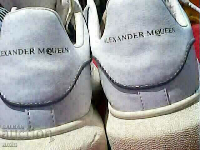 Аукцион красив маратонки на  alexander maquien italia