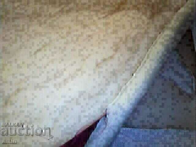 Παράδοση 4 ολοκαίνουργια επενδυμένα με legolo.από φυσικό μαλλί ofci Παράδοση 4 ολοκαίνουργια επενδυμένα με legolo.από φυσικό μαλλί ofci