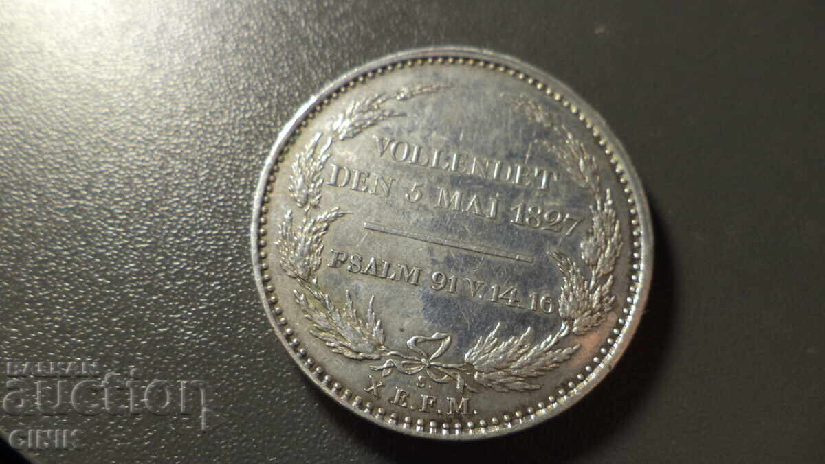 SAXONIA cu preț € 306.78 | 600.01 BGN