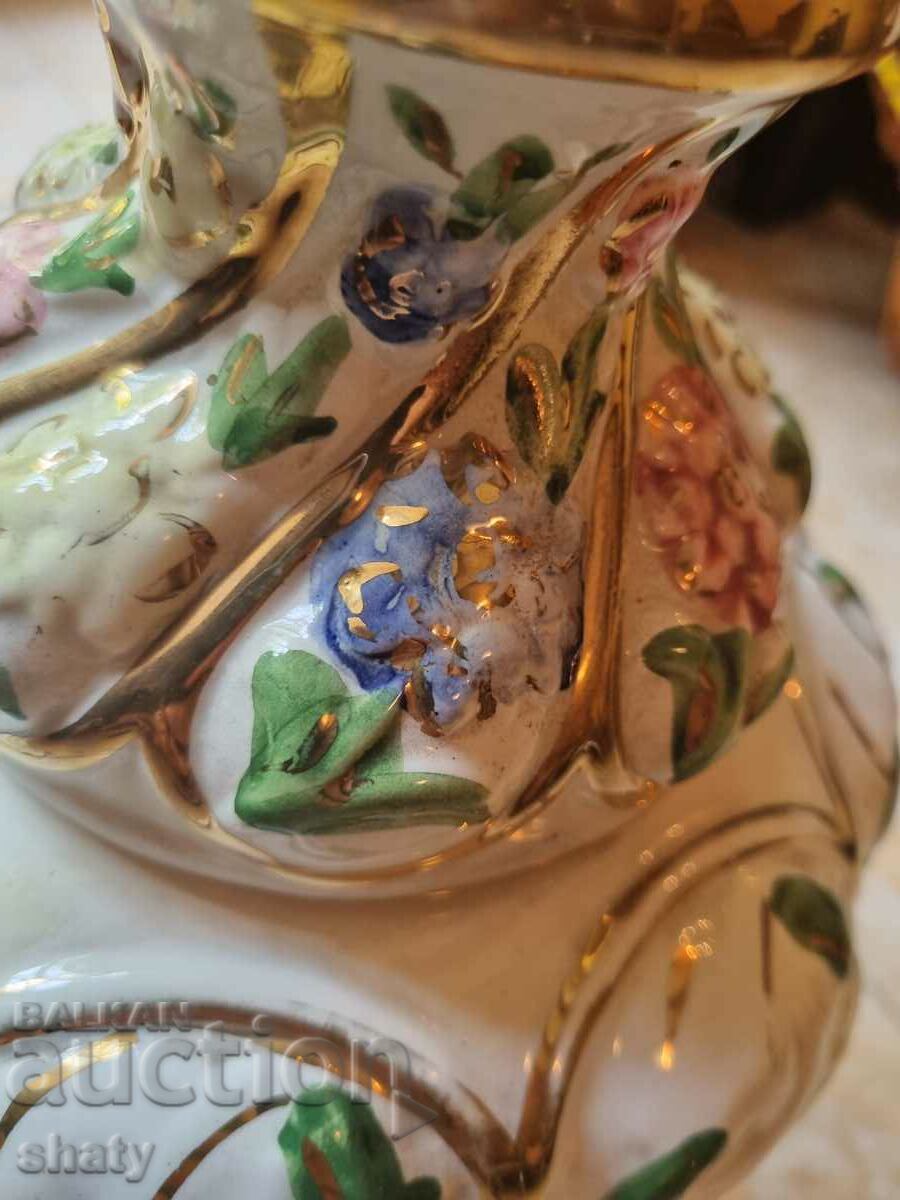 Auction  Old porcelain dish. Italian vase