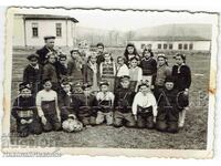1942 SMALL OLD PHOTO MIHALTSI CELEBRATING LAZARUS DAY E684