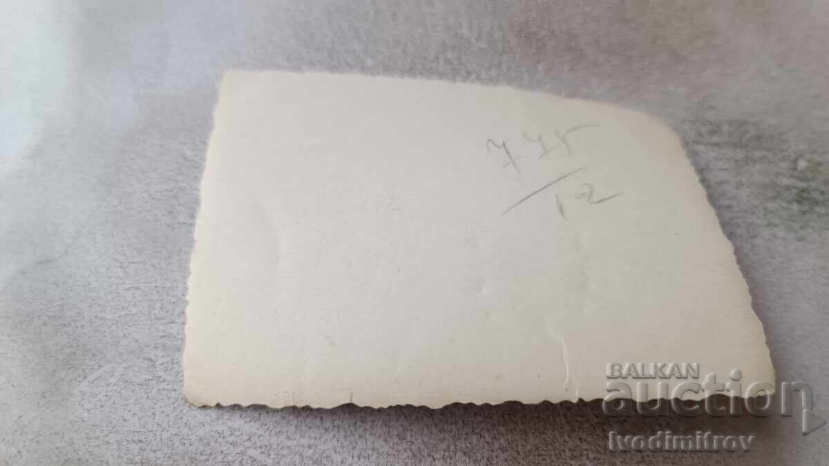 Φωτογραφία Σοφία Τρία νεαρά κορίτσια σε μια βόλτα με τιμή 1.85 BGN | € 0.95