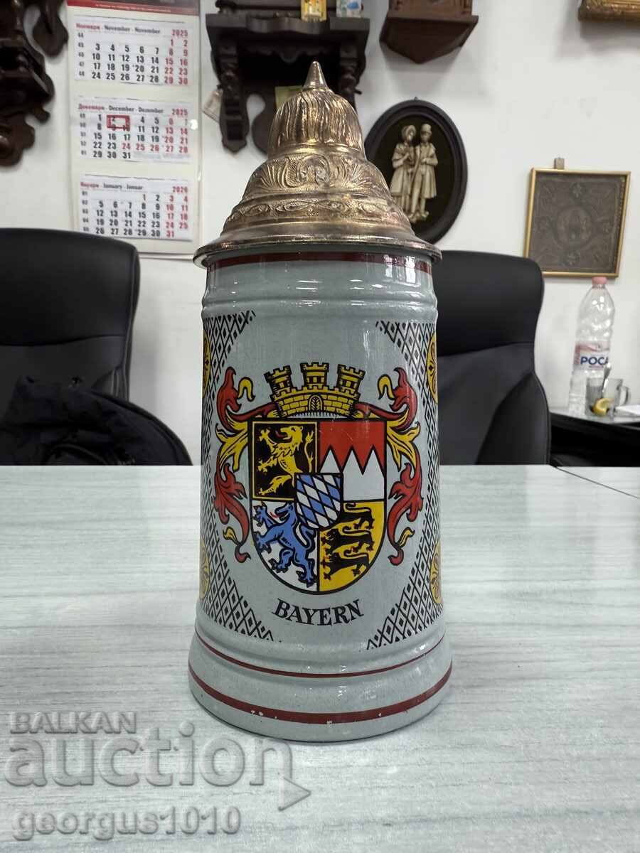 Cană de porțelan de colecție nr. 7688 Cană de porțelan de colecție nr. 7688