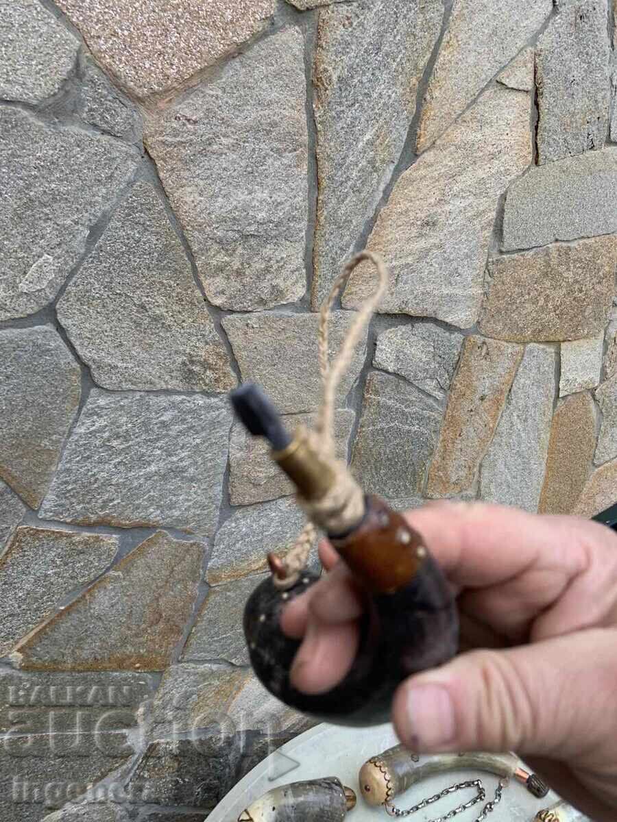 Μπαρουτοθήκη από κέρατο - 5