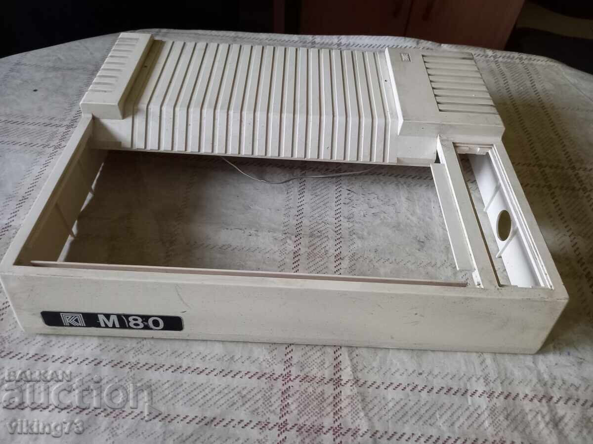 М80, корпус. М80, корпус.