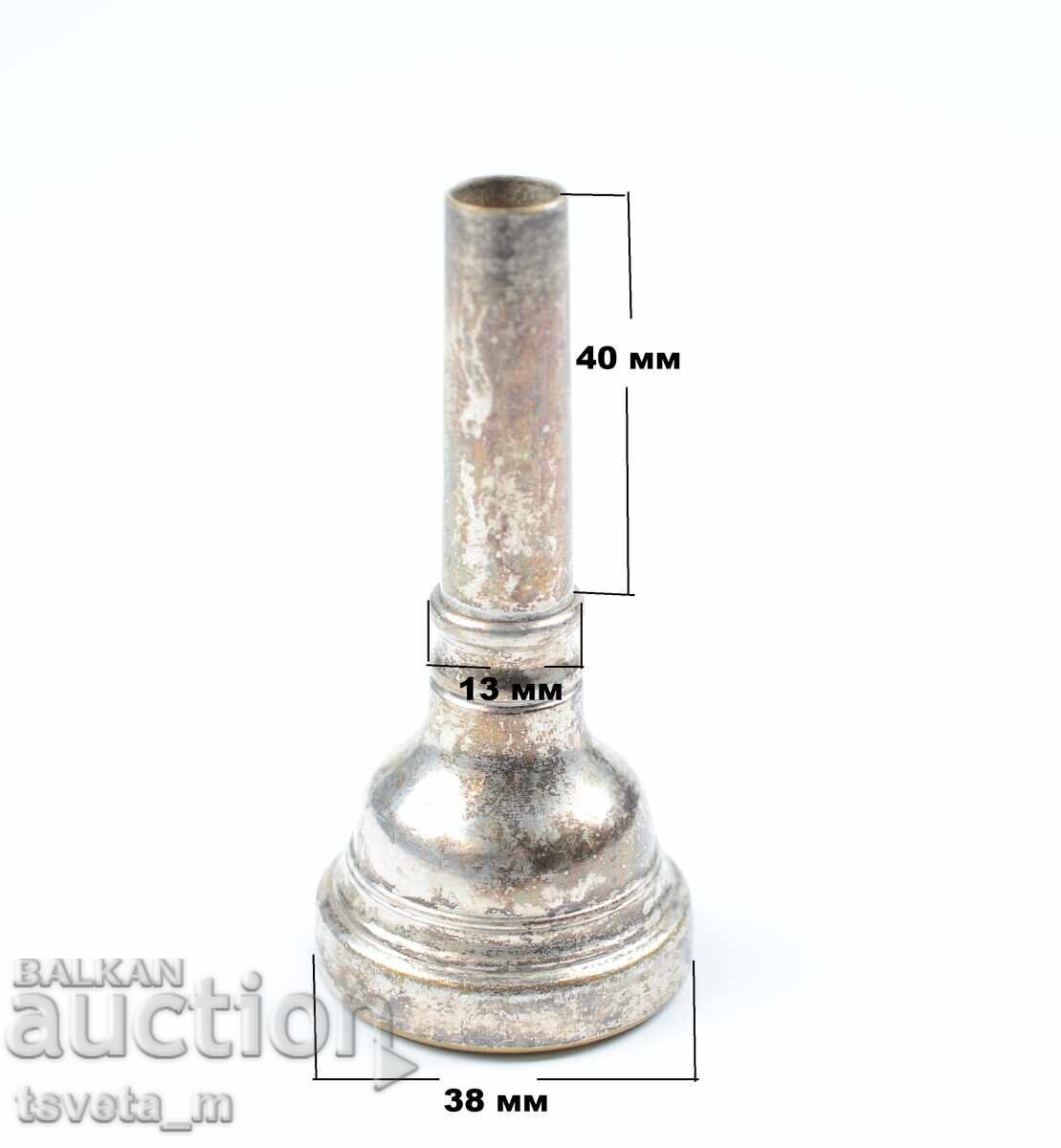 Mustiuc pentru instrument de suflat