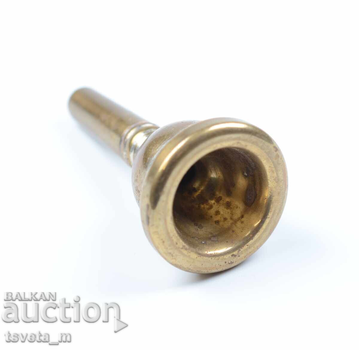 Δημοπρασία Στομίδι για πνευστό όργανο