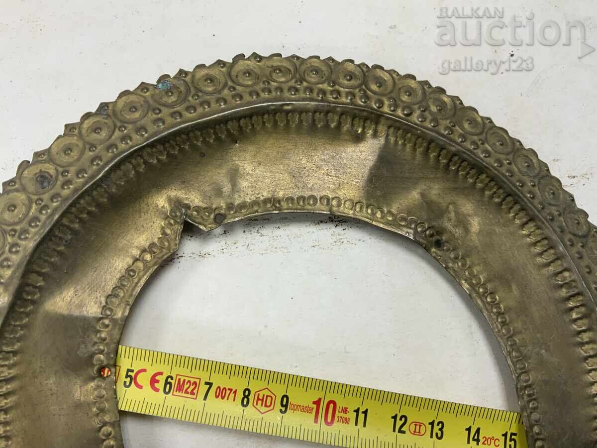 Delivery of Votive halo from the icon Christ Delivery of Votive halo from the icon Christ