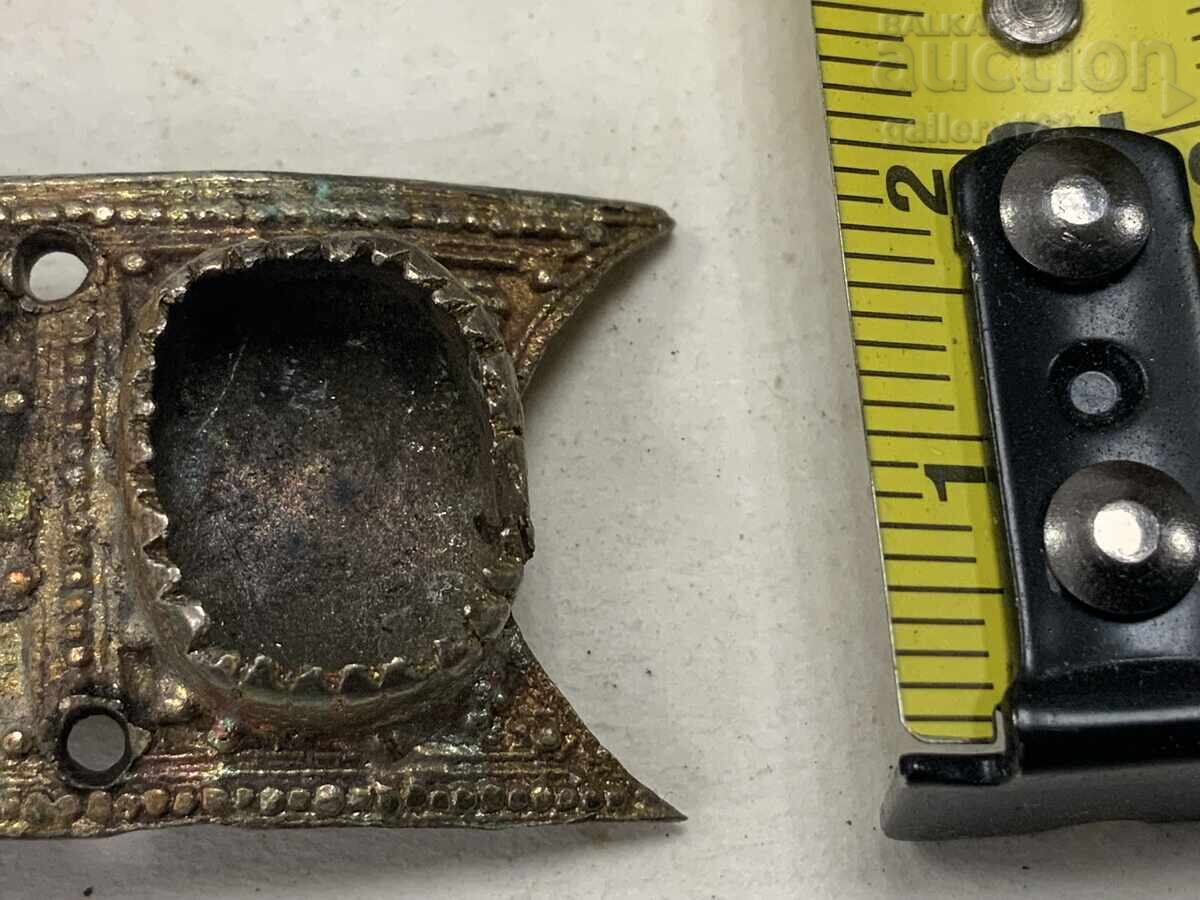 Възрожденски детайл от кучка сребро сечан с цена 0.01 лв. | € 0.01