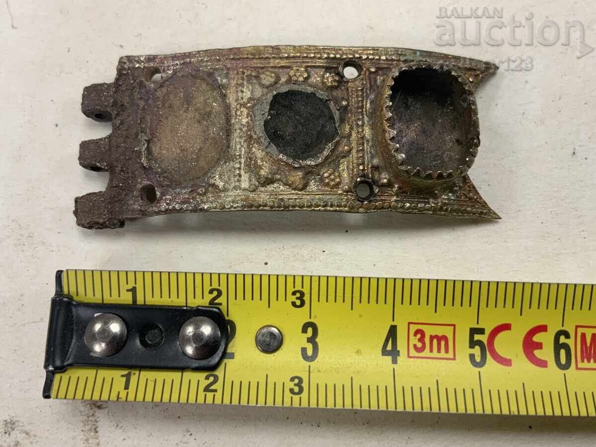 Възрожденски детайл от кучка сребро сечан