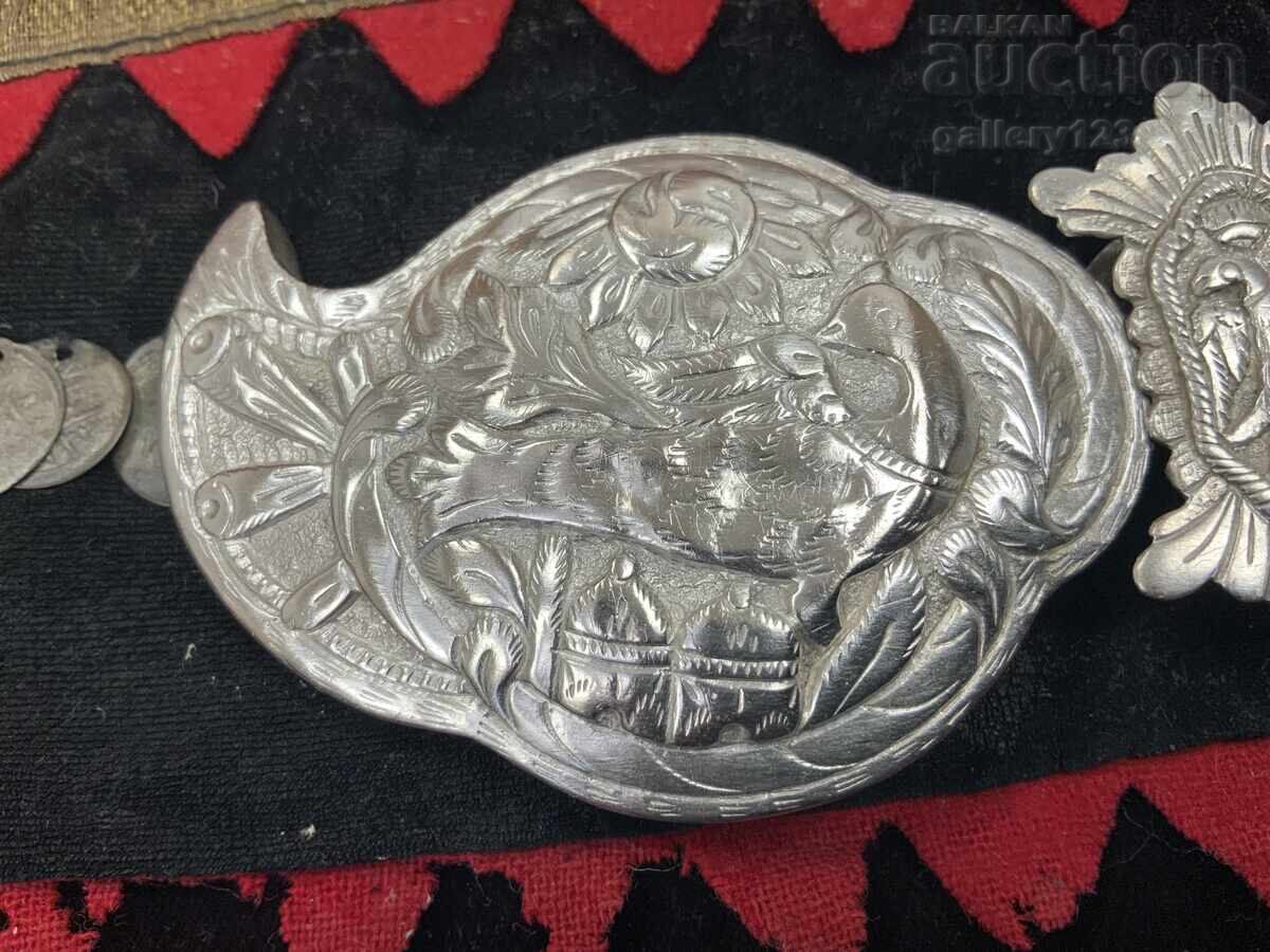 Аукцион Възрожденска пафта сребро сечан кована пилета