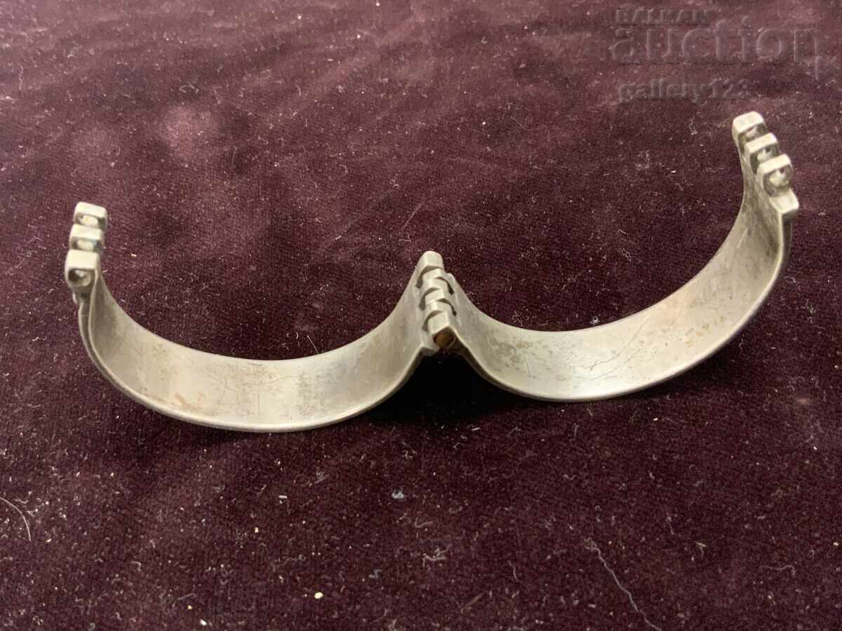 Licitație Brățara Revival a lovit argintiu