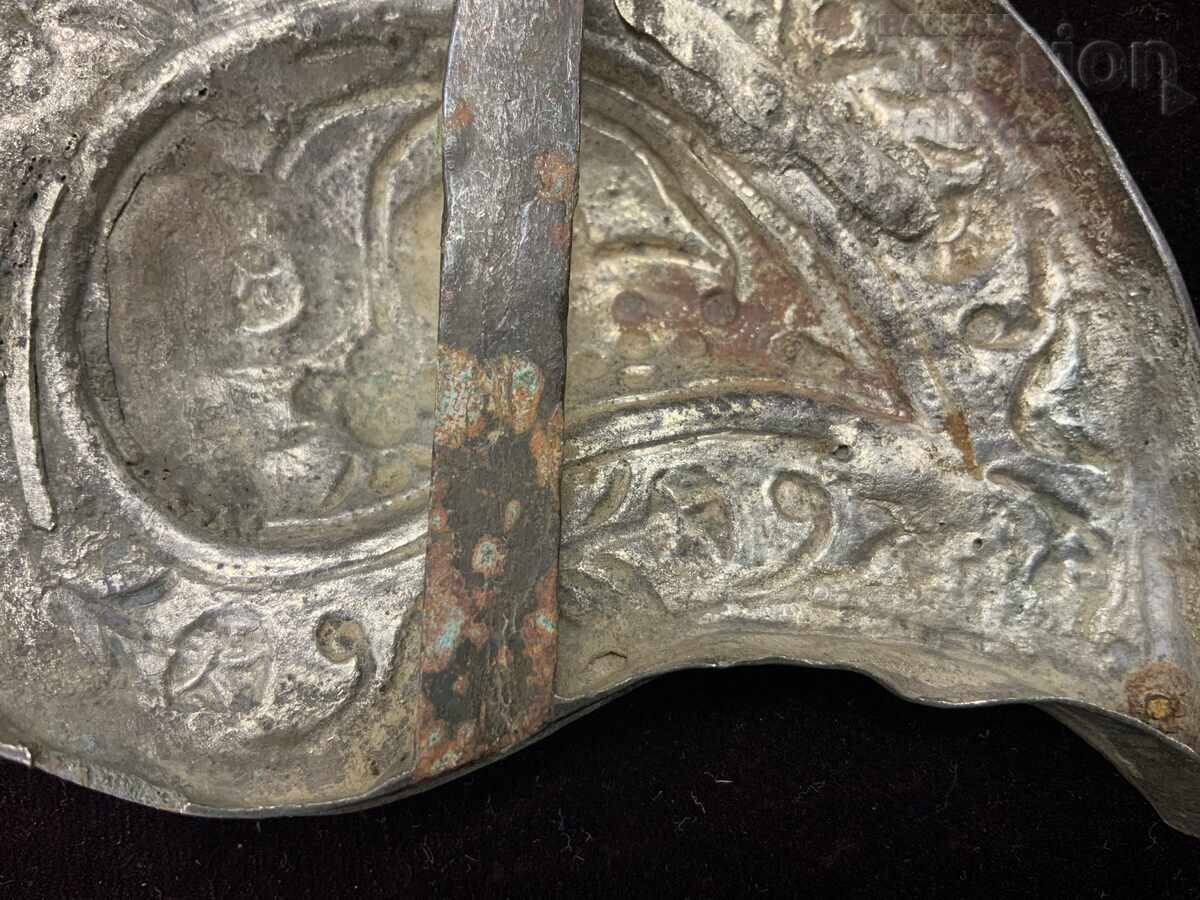 Доставка на Котел възрожденска кована пафта сребро сечан