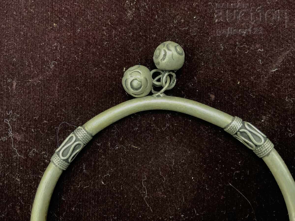 Παράδοση Παλιό βραχιόλι Παράδοση Παλιό βραχιόλι