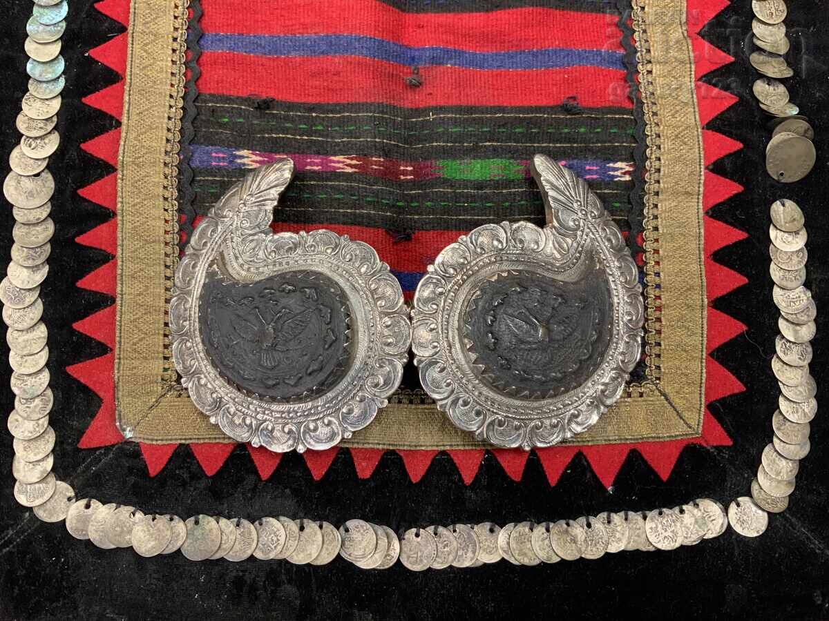 Възрожденска пафта сребро сечан кована биволски рог орли