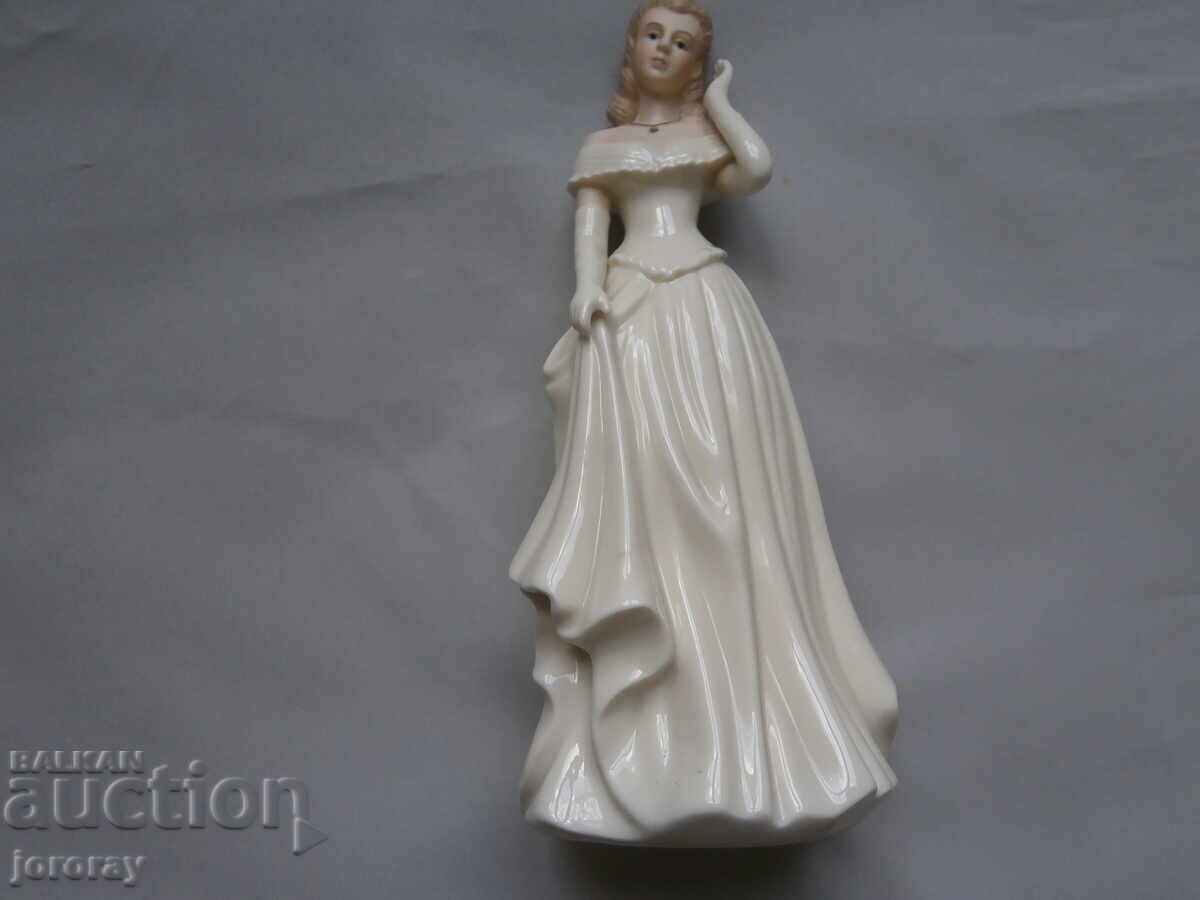 Porcelain figure 23cm brand Porcelain figure 23cm brand