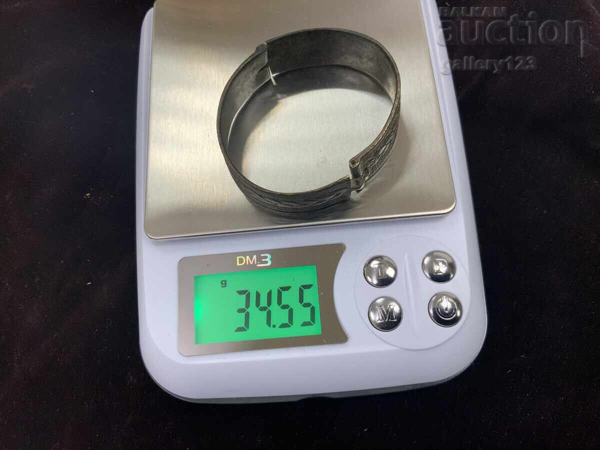 Auction  Renaissance bracelet