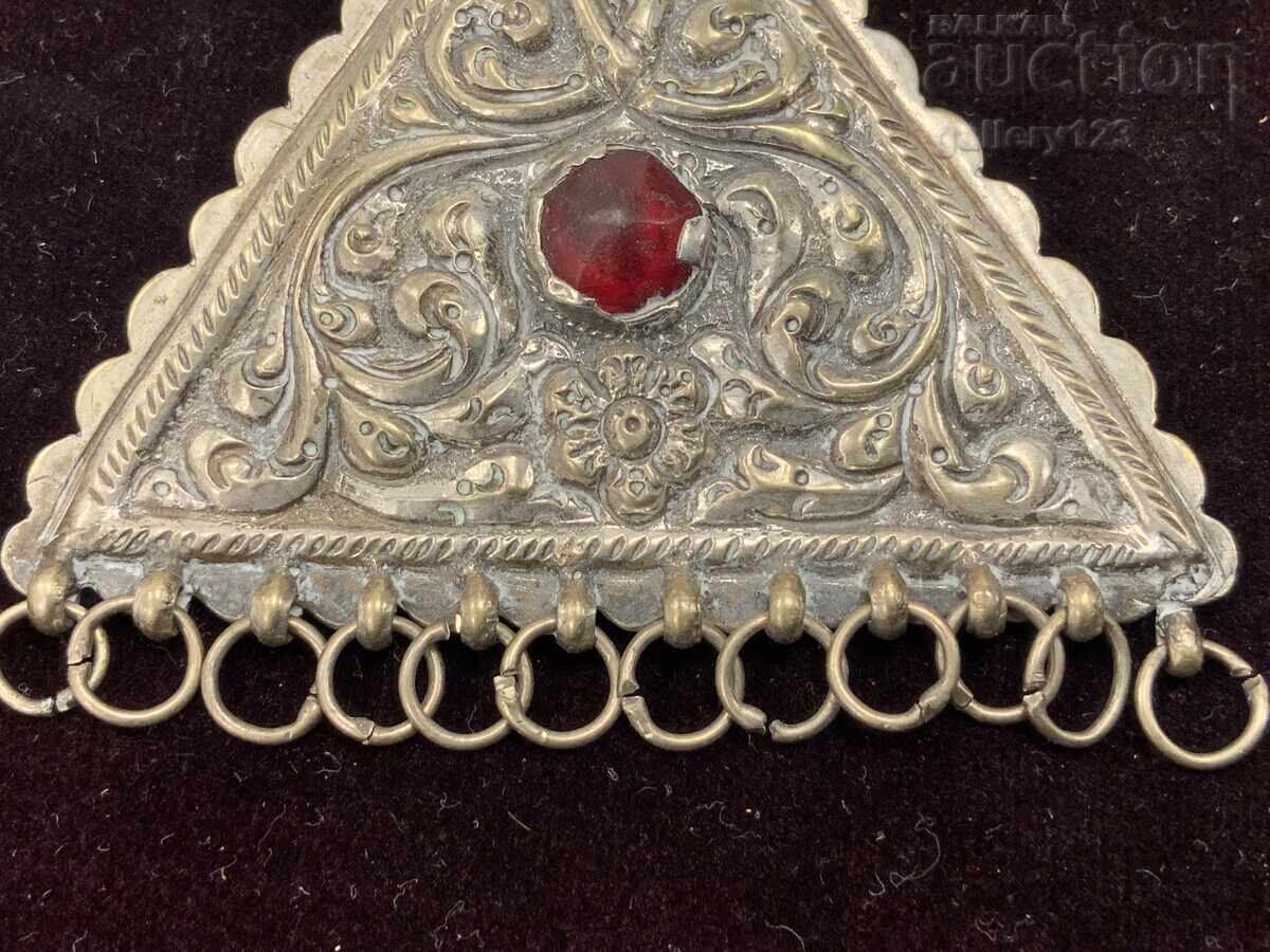 Аукцион Възрожденски накит сребро сечан кован трепка Аукцион Възрожденски накит сребро сечан кован трепка