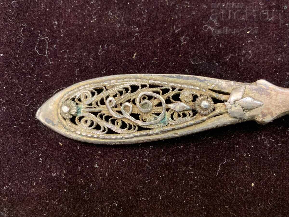 Αναγεννησιακό ασημένιο κουτάλι, φιλιγκράν, σκαλιστό με τιμή 0.01 BGN | € 0.01 Αναγεννησιακό ασημένιο κουτάλι, φιλιγκράν, σκαλιστό με τιμή 0.01 BGN | € 0.01