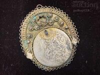 Възрожденски сребърен накит филигран монета позлата