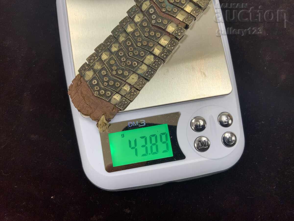 Parte dintr-o centură renascentistă din argint sculptat - 5 Parte dintr-o centură renascentistă din argint sculptat - 5