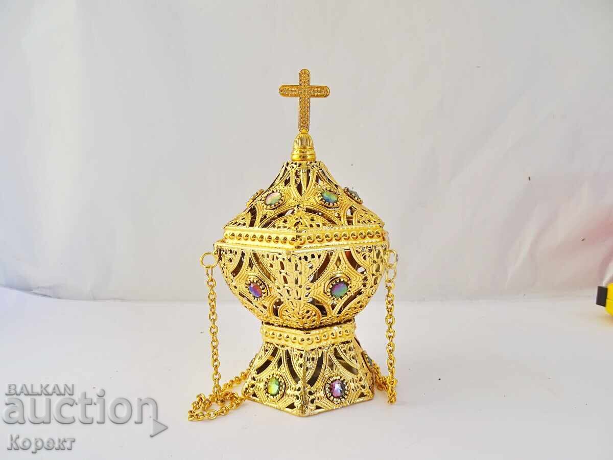 Candelă de bronz cu pietre cu preț € 46.00 | 89.97 BGN