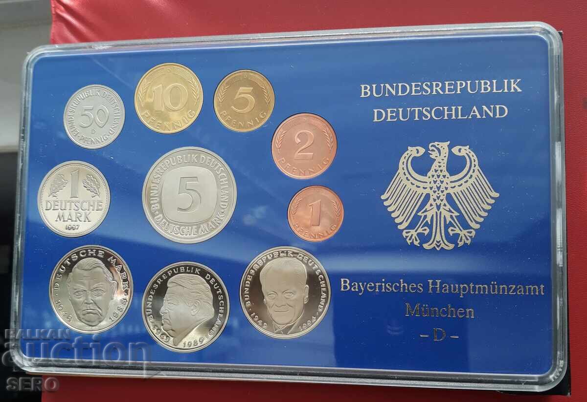 Germania SET 1997 D-München - 10 monede / 1x5 mărci, 3x2 mărci cu preț 25.01 BGN | € 12.79