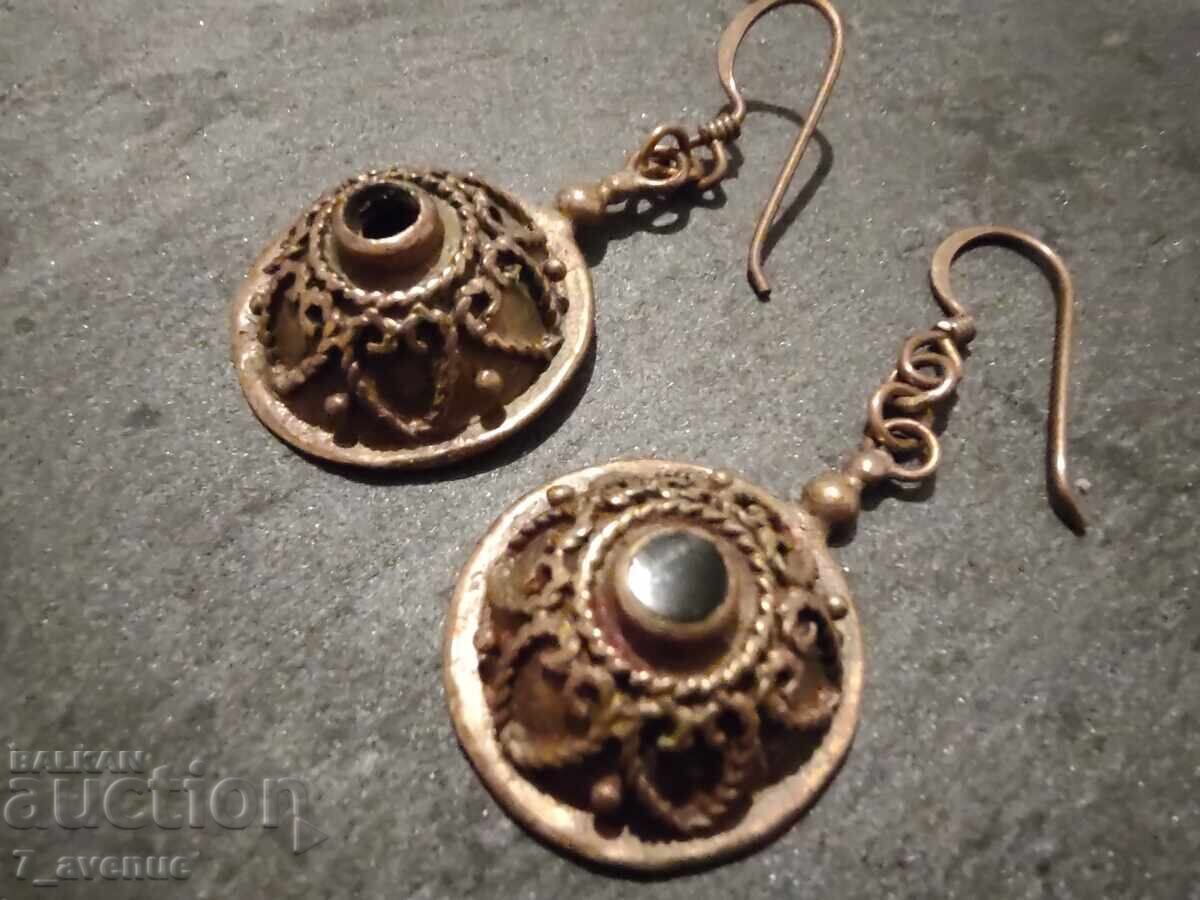 Auction  Earrings, beautiful 5.12.2025