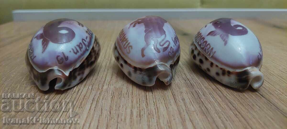 Παράδοση Τρεις σκαλιστές νεροχύτες για γνώστες