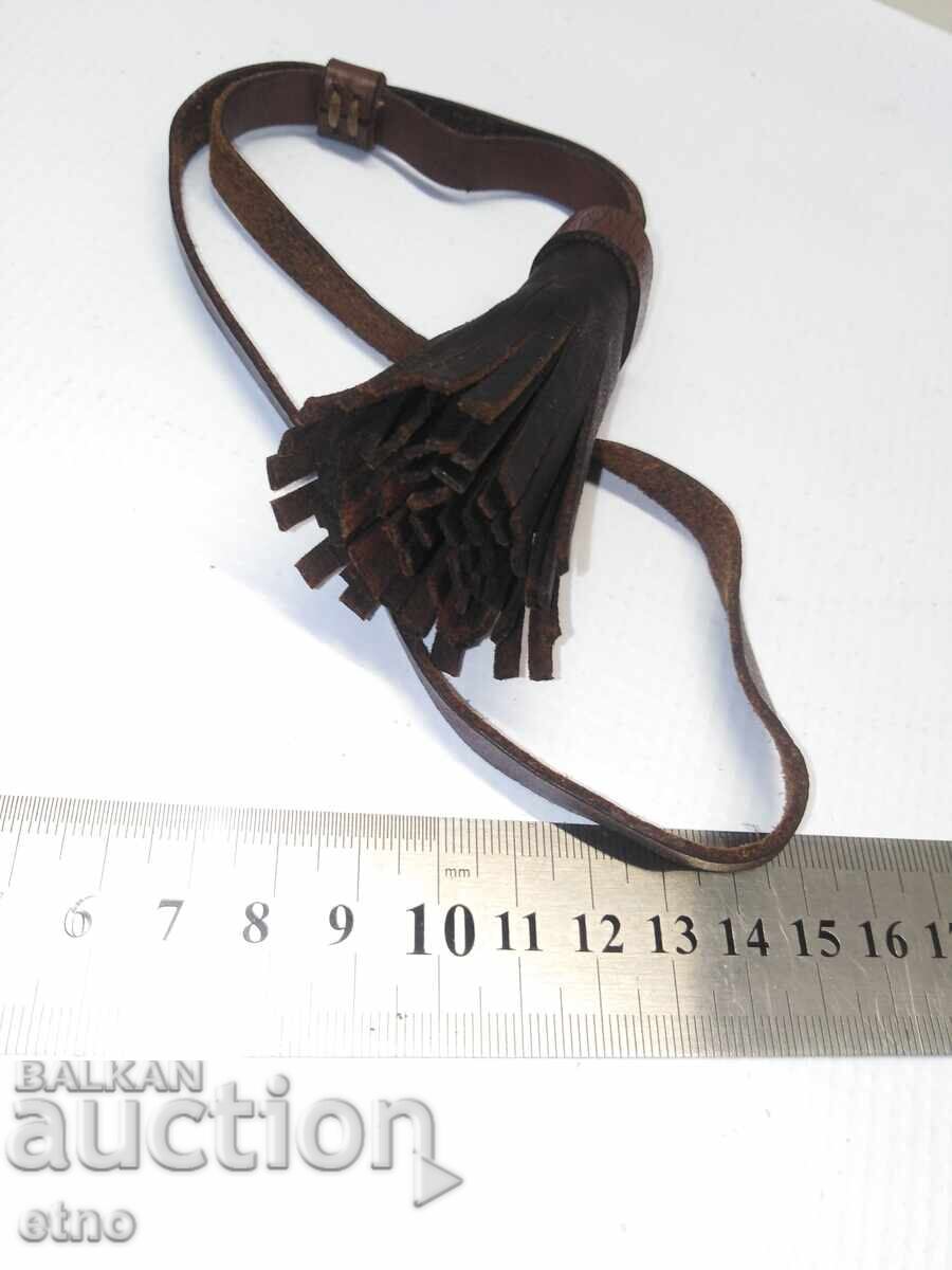 Доставка на КОЖЕН ТЕМЛЯК ЗА ЩИК ,НОЖ,САБЯ Доставка на КОЖЕН ТЕМЛЯК ЗА ЩИК ,НОЖ,САБЯ